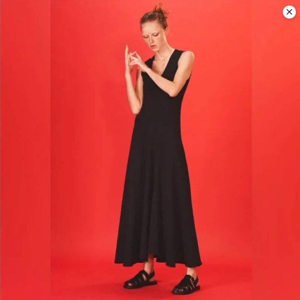 Limited edition black maxi dress Size L NEW WITH TAG!